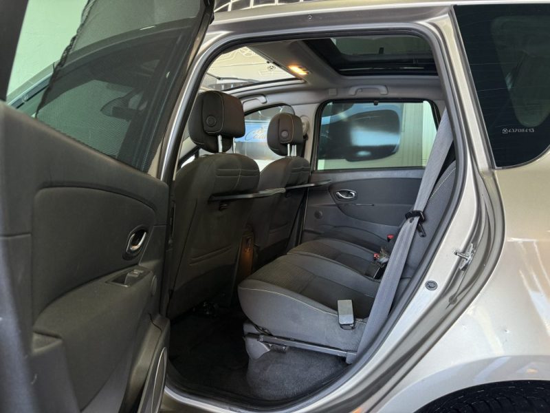 RENAULT MEGANE SCENIC 2010