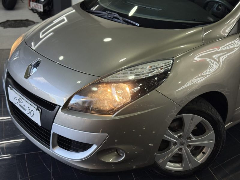 RENAULT MEGANE SCENIC 2010