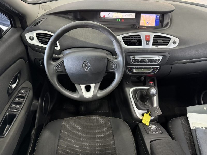 RENAULT MEGANE SCENIC 2010