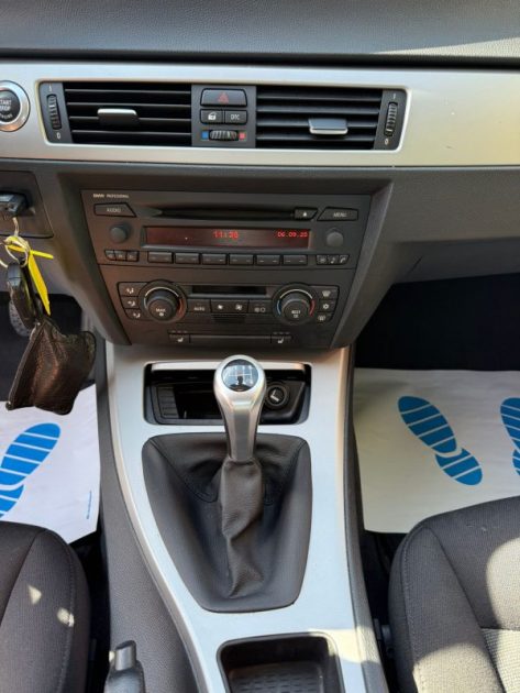 BMW 318I E90 2.0l Pack Confort 129CV BVM6 2006