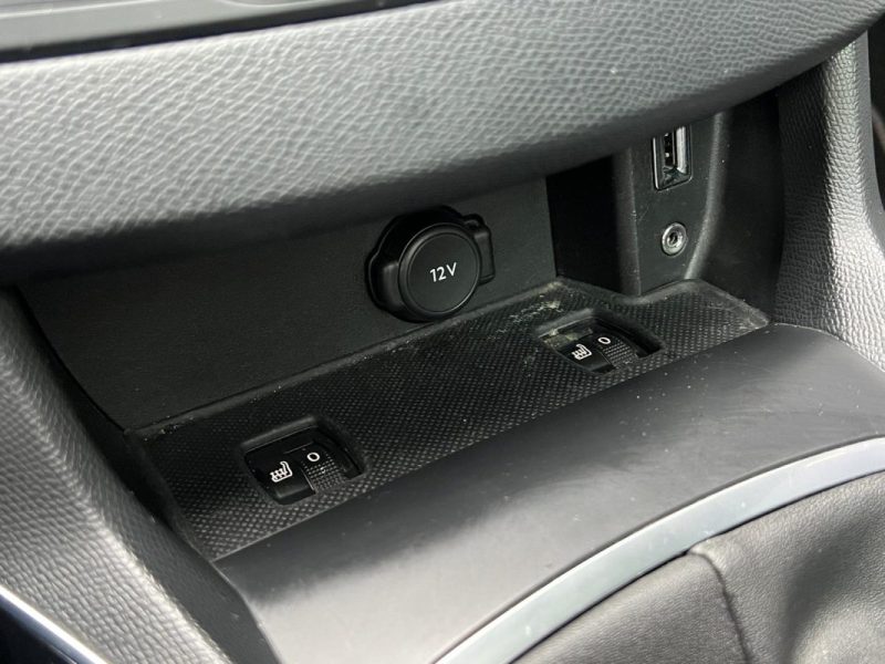 PEUGEOT 308 1.2 e-THP 130cv GT LINE - DISTRIBUTION NEUVE