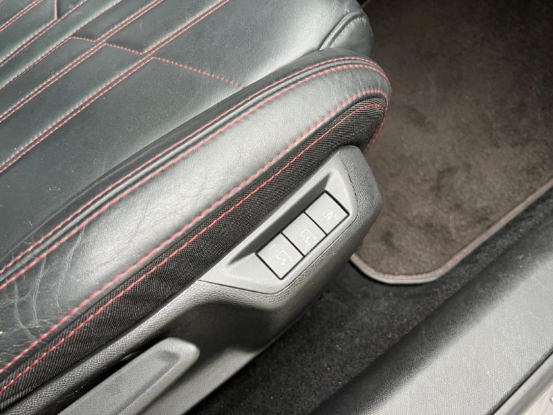 PEUGEOT 308 1.2 e-THP 130cv GT LINE - DISTRIBUTION NEUVE