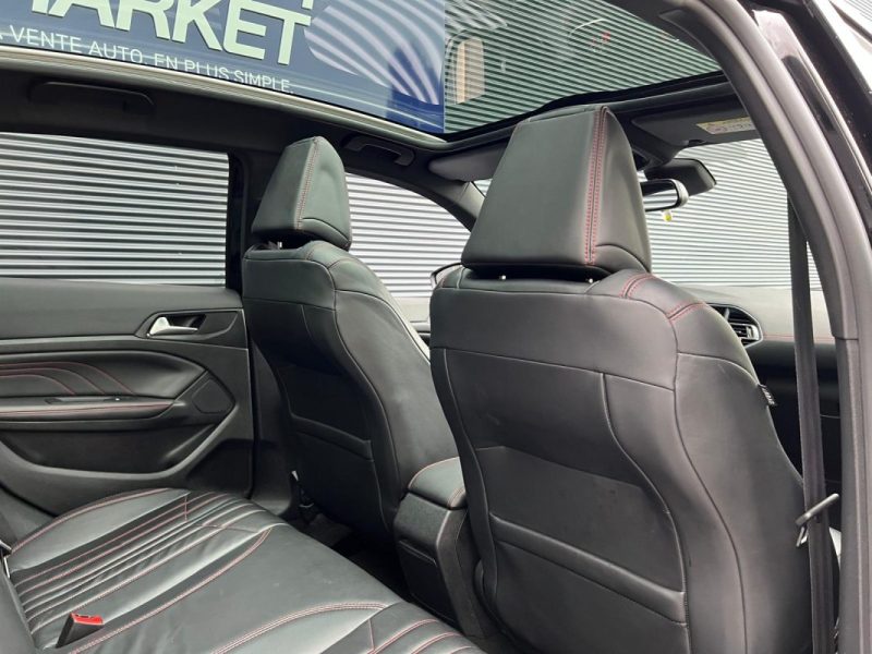 PEUGEOT 308 1.2 e-THP 130cv GT LINE - DISTRIBUTION NEUVE