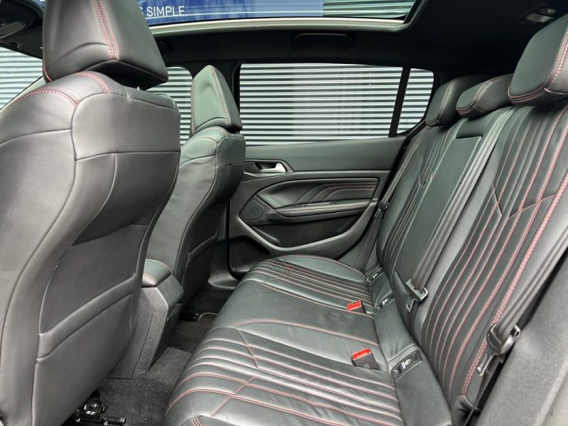 PEUGEOT 308 1.2 e-THP 130cv GT LINE - DISTRIBUTION NEUVE