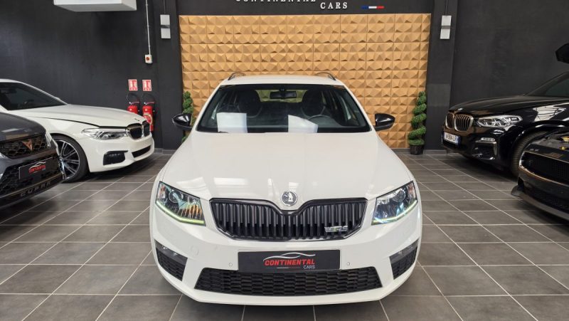 Skoda Octavia 2014 Combi 2.0 TSI 220 RS DSG*CUIR*XENON*
