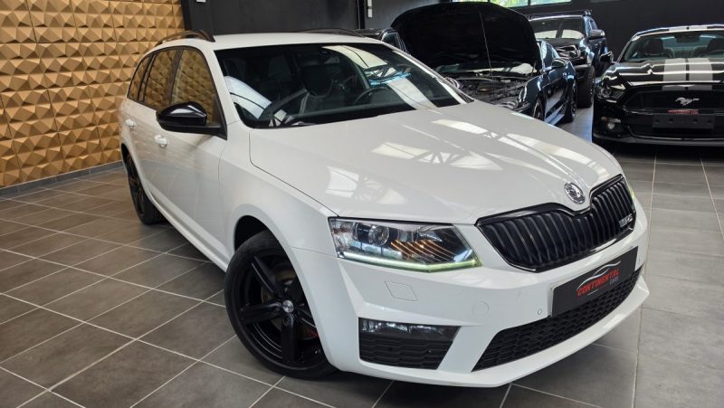 Skoda Octavia 2014 Combi 2.0 TSI 220 RS DSG*CUIR*XENON*