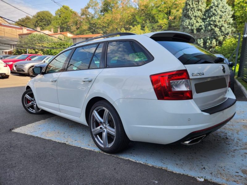 Skoda Octavia 2014 Combi 2.0 TSI 220 RS DSG*CUIR*XENON*