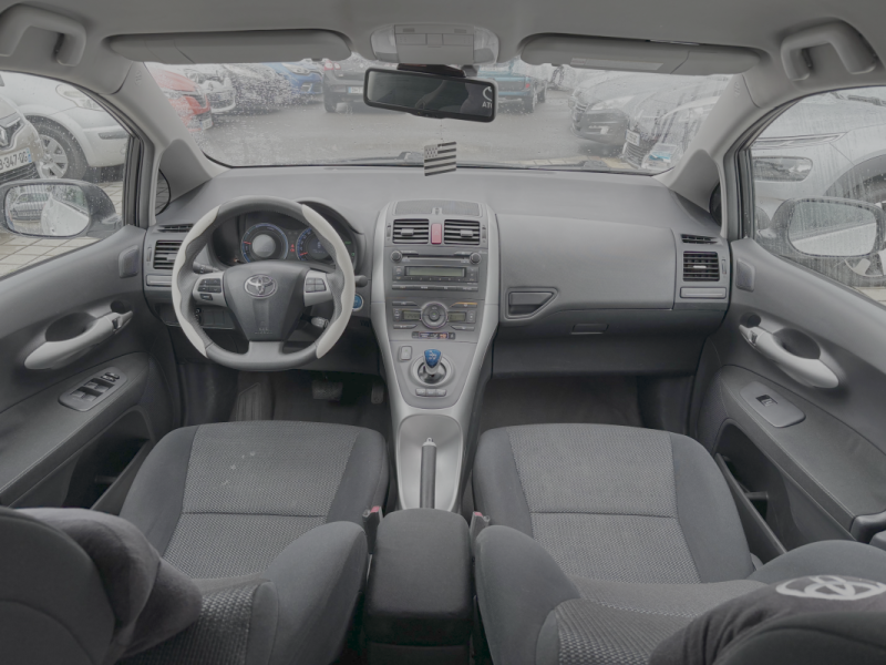  TOYOTA AURIS HSD 1.8i HYBRID 136 CH EXECUTIVE