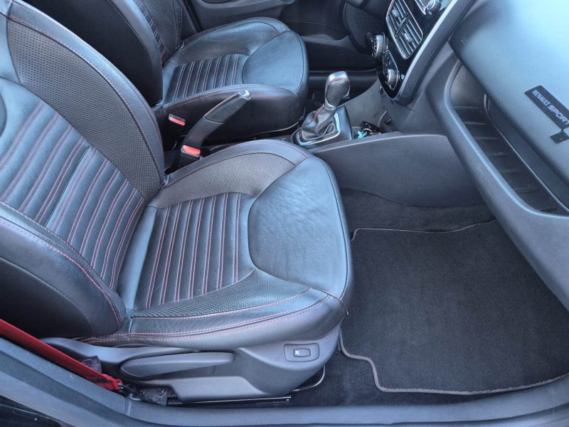 RENAULT CLIO 1.6 T 220ch RS Trophy