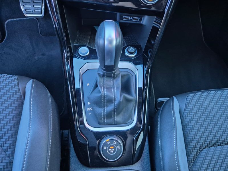 VOLKSWAGEN T-ROC R 2.0 TFSI 300 4Motion R