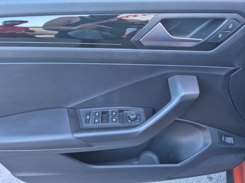 VOLKSWAGEN T-ROC R 2.0 TFSI 300 4Motion R