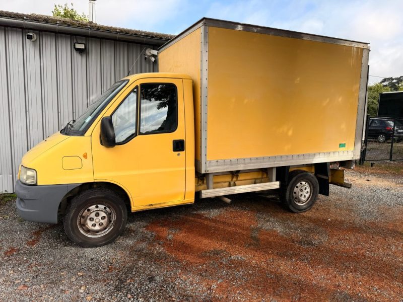 CITROEN JUMPER CAMION CAISSE 15-17M3 HAYON- TVA RECUPERABLE - REVISION OK