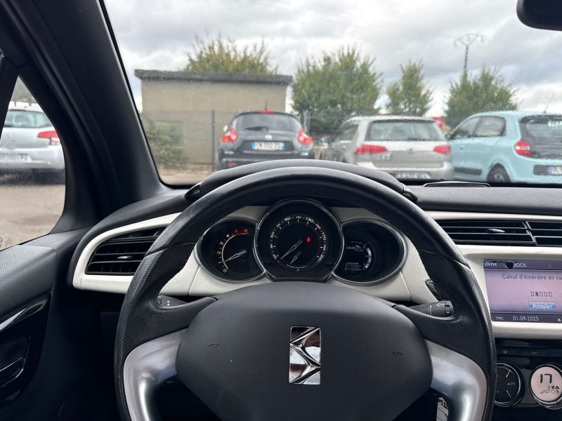 CITROEN DS3 1.6 e-HDi110 Airdream Sport Chic 1ère MAIN