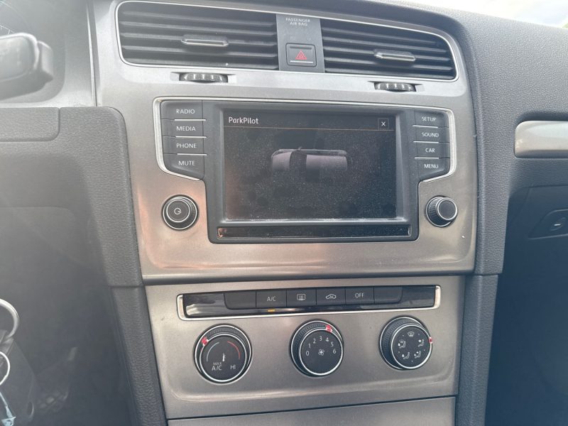 VOLKSWAGEN GOLF 1.2 TSI 110ch BlueMotion Technology Trendline 5p