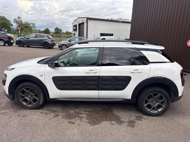 CITROEN C4 CACTUS 1.6 BlueHDi 100 Shine