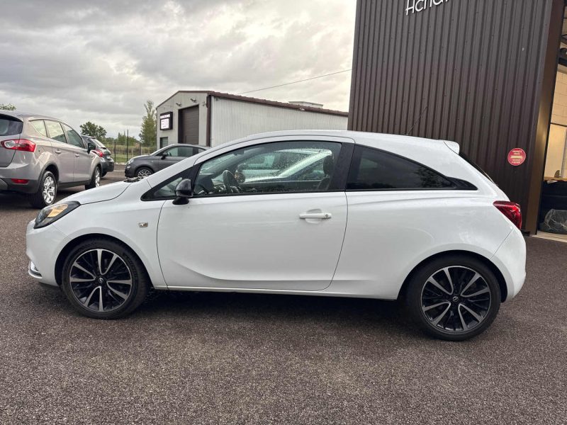OPEL CORSA 2015