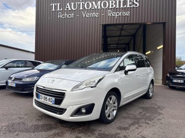 PEUGEOT 5008 2016