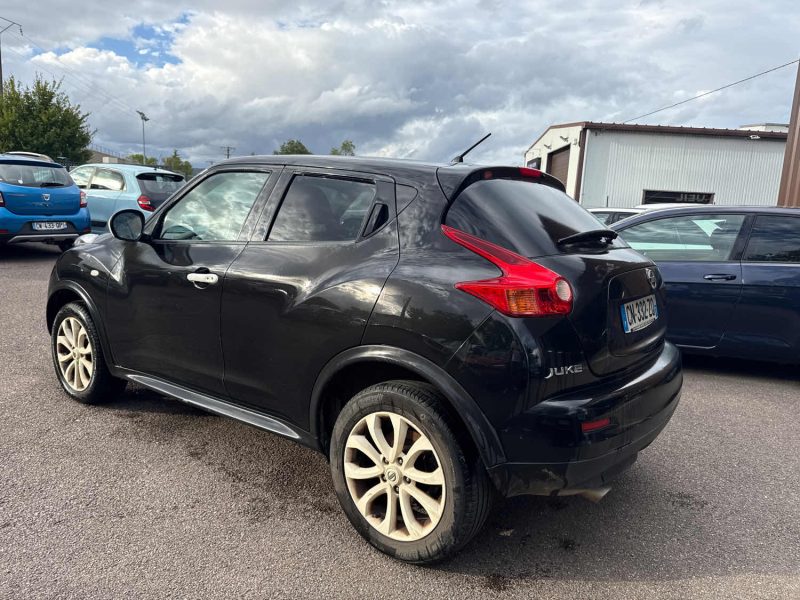 NISSAN JUKE 2012