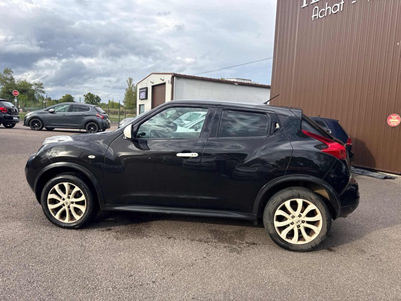 NISSAN JUKE 2012