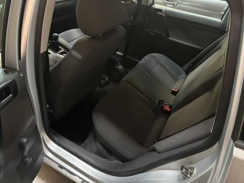 VOLKSWAGEN POLO 1.4 ESSENCE 75 CV 2004