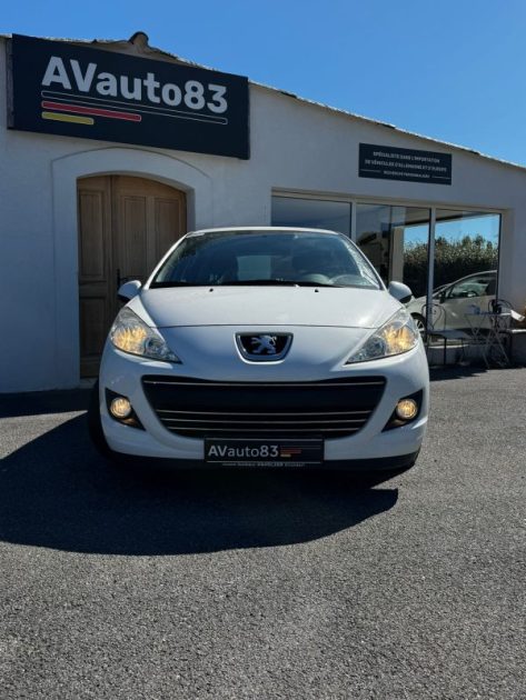 Peugeot 207 1.6HDi 90ch - Limited Edition - Distribution neuve - 99.000km - CT ok - Garantie 1an