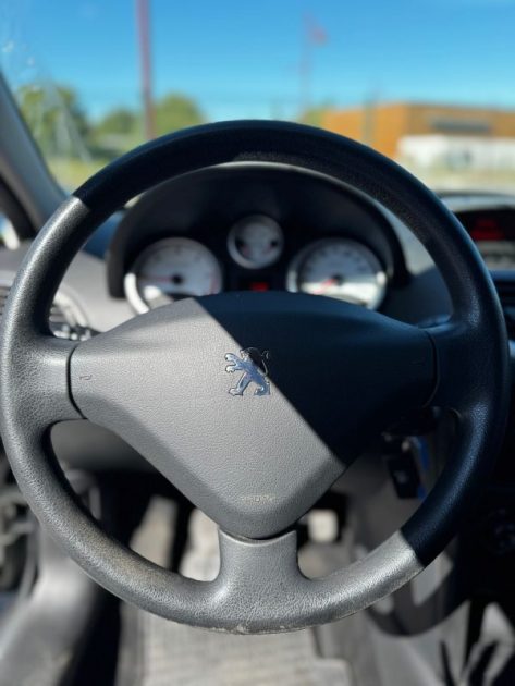 Peugeot 207 1.6HDi 90ch - Limited Edition - Distribution neuve - 99.000km - CT ok - Garantie 1an