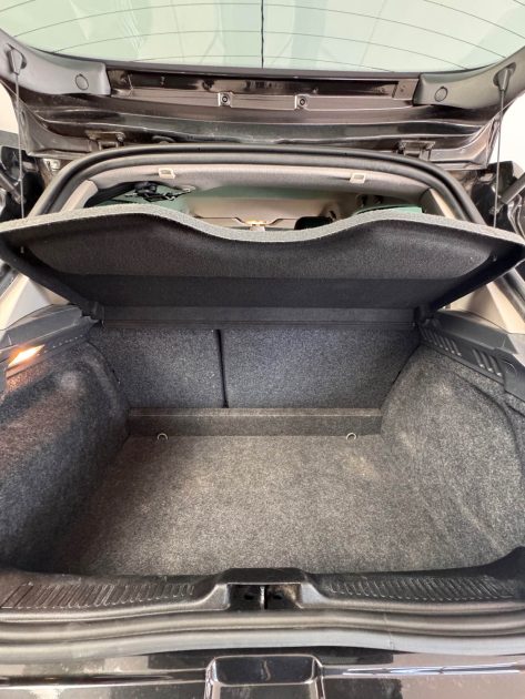 Renault Clio 1.2 LEV 75cv / TomTom / Distribution Neuve / Révisée / CT OK 