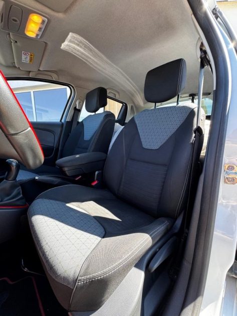 Renault Clio 1.5 Dci 90cv Limited Pack Red Touch/  Distribution neuve / Révisée CT OK