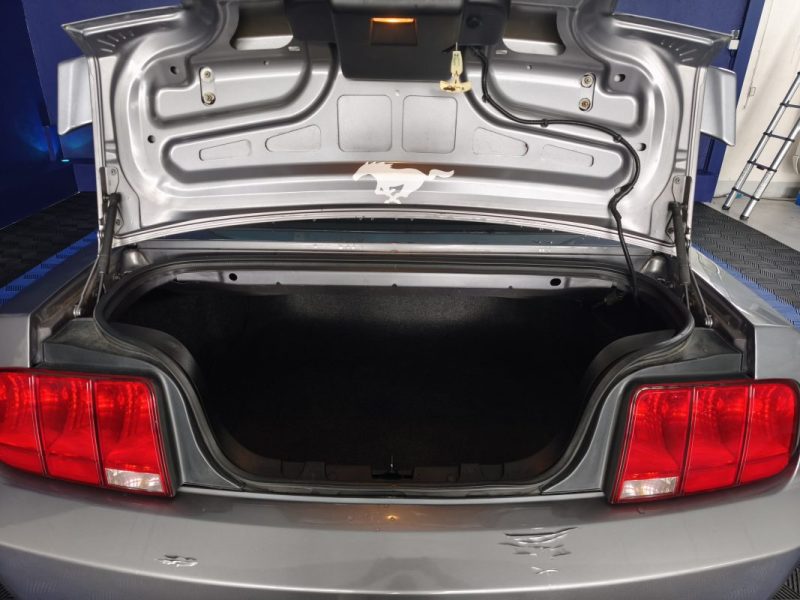 FORD FORD MUSTANG CABRIOLET FINITION SOHC - V6 - 215 Cv - 4L - CAPOTE ELECTRIQUE - REGULATEUR DE VITESSE  2006