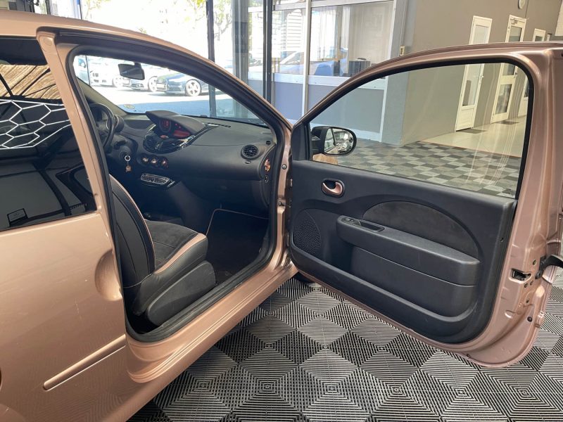 RENAULT TWINGO II GARANTIE 12 MOIS 1.5 DCI FAP eco2 75ch MISS SIXTY, HISTORIQUE LIMPINDE, SUPER ETAT
