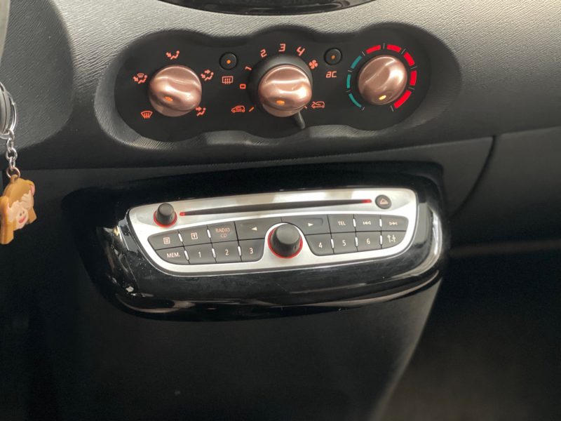 RENAULT TWINGO II GARANTIE 12 MOIS 1.5 DCI FAP eco2 75ch MISS SIXTY, HISTORIQUE LIMPINDE, SUPER ETAT
