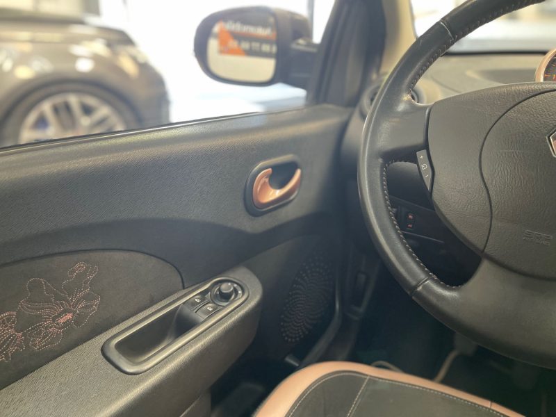 RENAULT TWINGO II GARANTIE 12 MOIS 1.5 DCI FAP eco2 75ch MISS SIXTY, HISTORIQUE LIMPINDE, SUPER ETAT