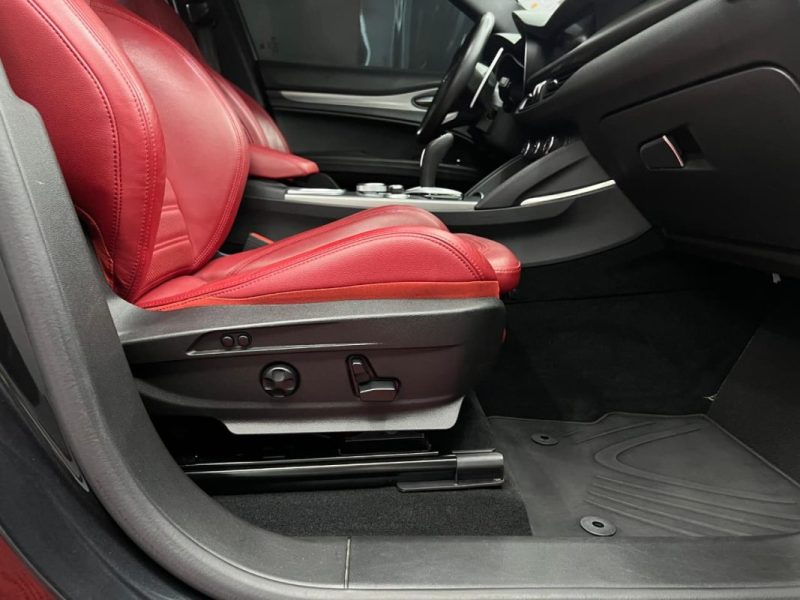 ALFA ROMEO STELVIO Q4 VELOCE