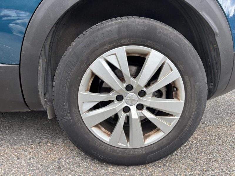 PEUGEOT 3008 1.5 BLUEHDI 130cv EAT8