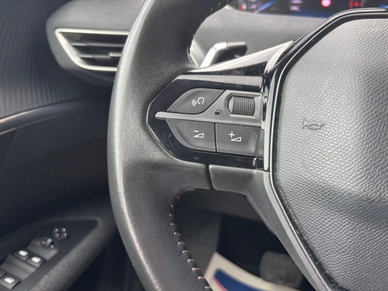 PEUGEOT 3008 1.5 BLUEHDI 130cv EAT8