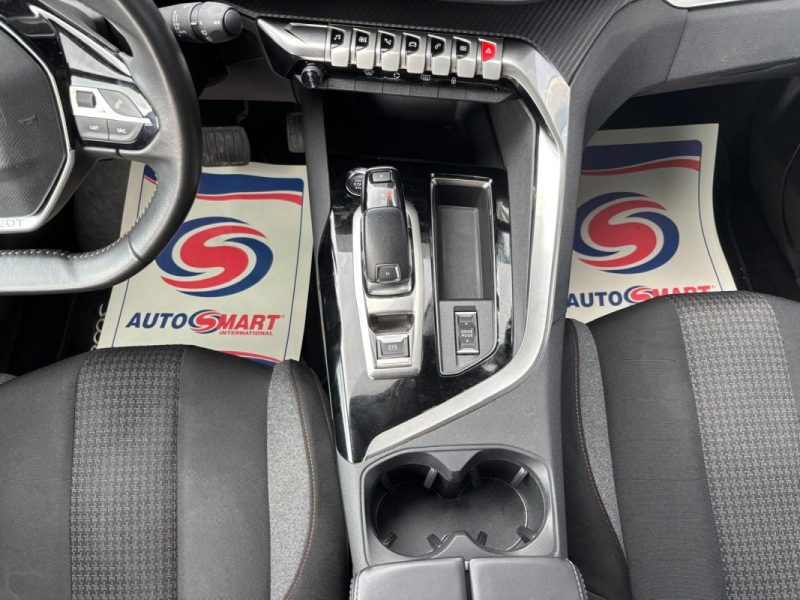 PEUGEOT 3008 1.5 BLUEHDI 130cv EAT8