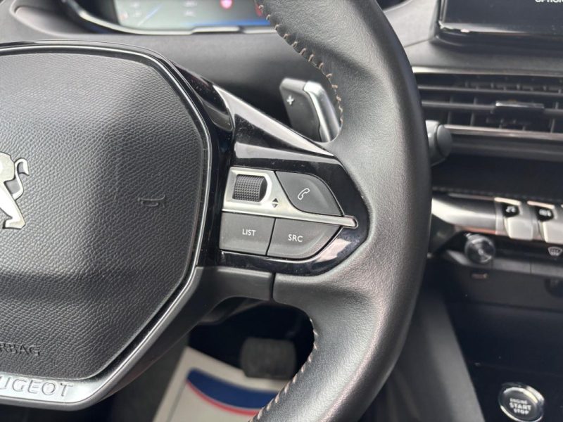 PEUGEOT 3008 1.5 BLUEHDI 130cv EAT8