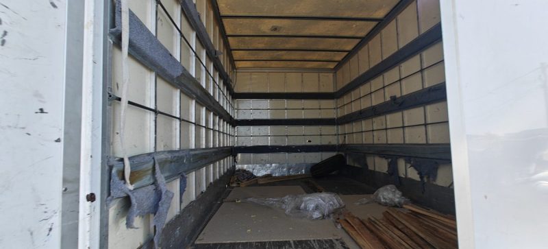 RENAULT MASTER 2.3dci 150 cv  20m3 caisse demenagement  2017