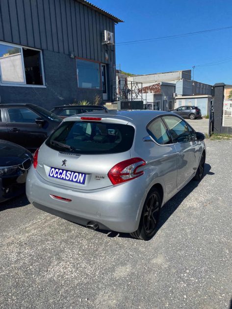 PEUGEOT 208 1.6 e-HDi FAP Intuitive 3p