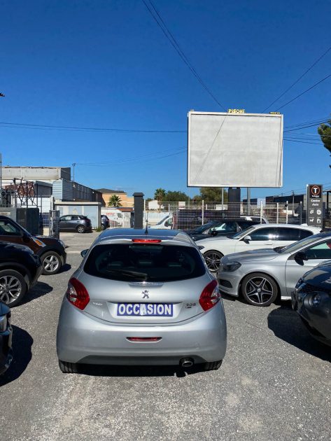 PEUGEOT 208 1.6 e-HDi FAP Intuitive 3p