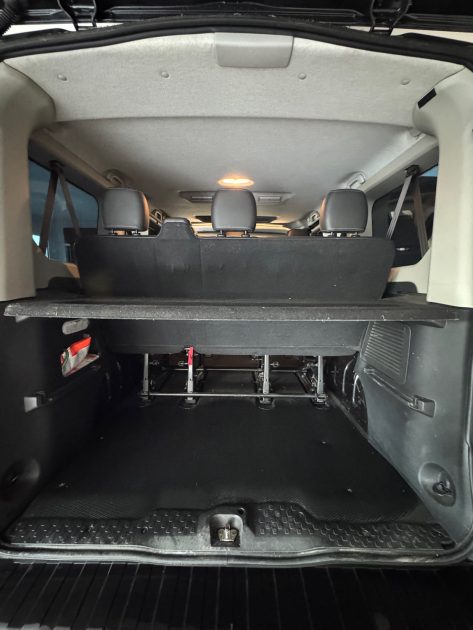 Opel Vivaro 1.6 Edition Tourer CDTI 145 BiTurbo - 8 Places - 101.200 km - Historique Complet - 