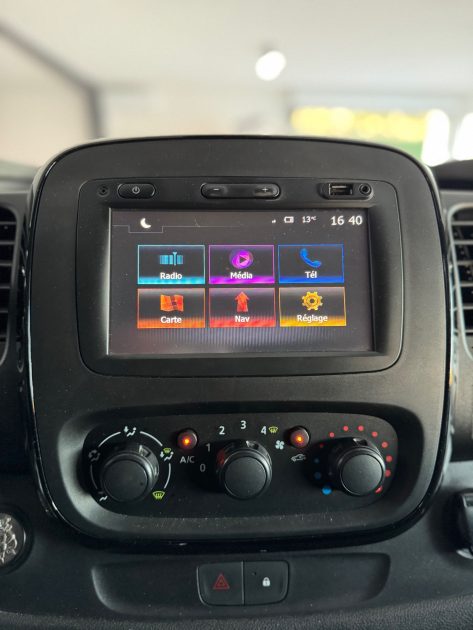 Opel Vivaro 1.6 Edition Tourer CDTI 145 BiTurbo - 8 Places - 101.200 km - Historique Complet - 