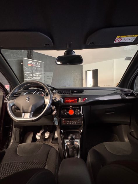 Citroën DS3 1.6 VTi 120ch So Chic - 80.000km - Feux 3D - Moteur à chaine - Garantie 1an