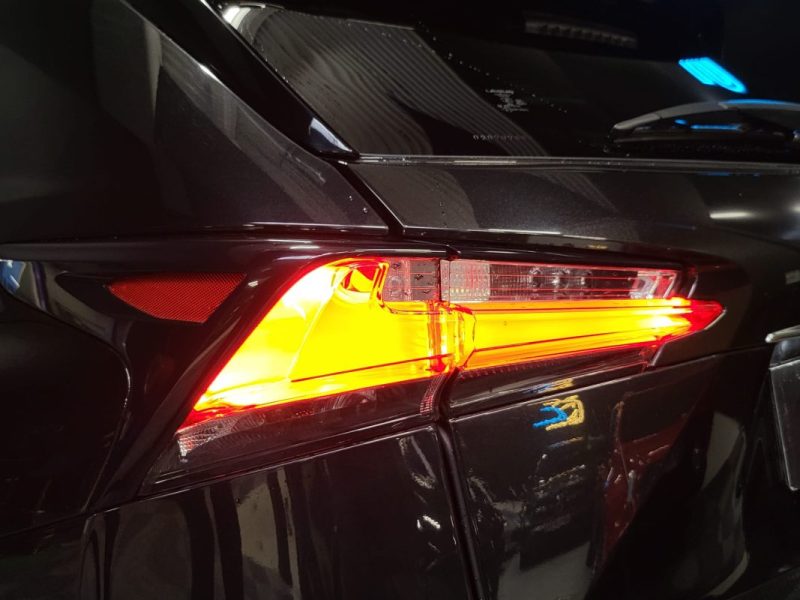 LEXUS NX300H 2.5 197CH SPORT / SUIVIE LEXUS / TOIT OUVRANT / HAYON ELECTRIQUE