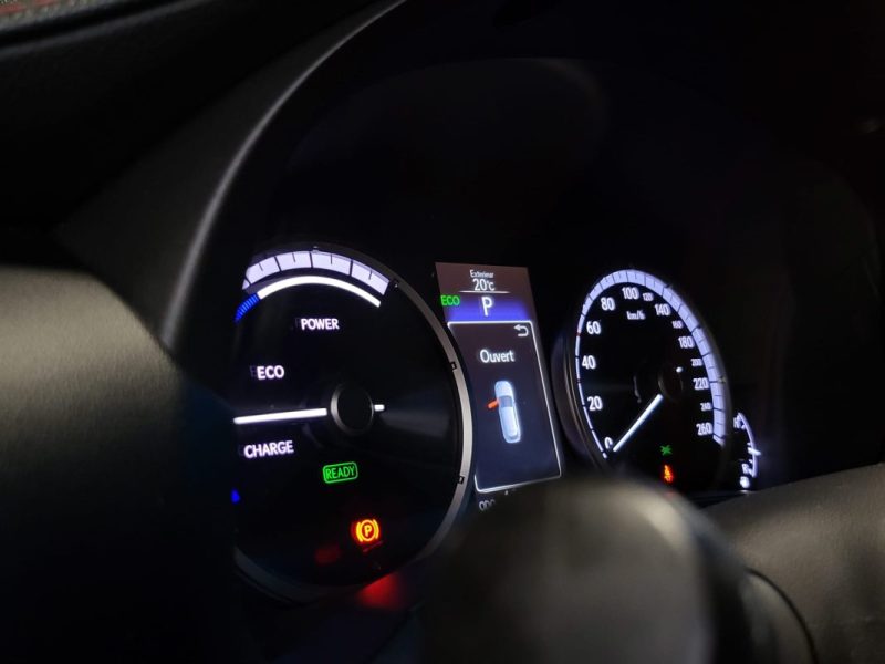 LEXUS NX300H 2.5 197CH SPORT / SUIVIE LEXUS / TOIT OUVRANT / HAYON ELECTRIQUE