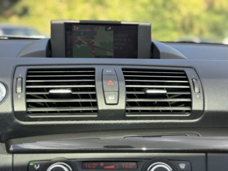 BMW SERIE 1 120d 177CV Intérieur M SPORT / Paiement 4X ou 10X Possible