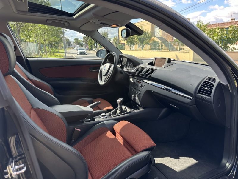 BMW SERIE 1 120d 177CV Intérieur M SPORT / Paiement 4X ou 10X Possible