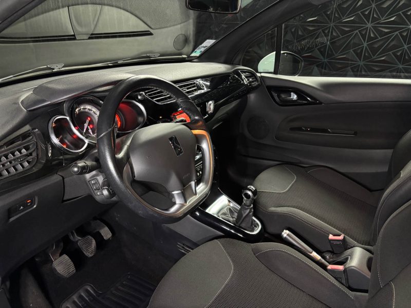 CITROEN DS3 2012