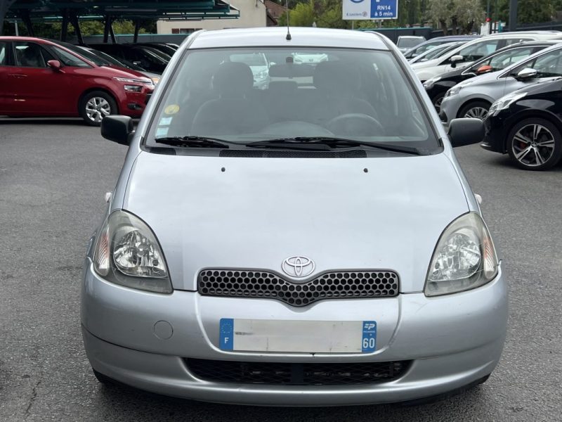 TOYOTA YARIS 1.3 VVT-i 86 - VENTE EN ETAT / PROBLEME MOTEUR LIRE ANNONCE