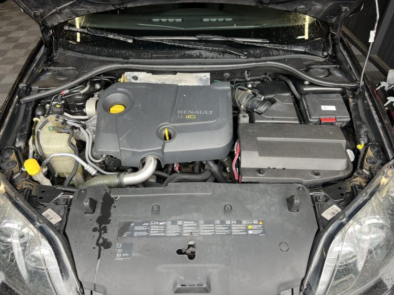 RENAULT LAGUNA 3 III - FRAIS A PREVOIR / 1.5 DCI 110 Cv